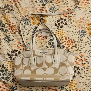 Coach Beige and White Shoulder Bag